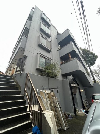 ロワール成瀬の物件外観写真